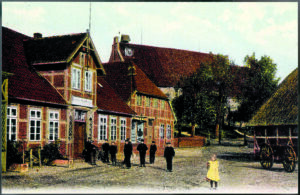 Ehemals Hotel STADT HAMBURG, neben Scherenberger an der Kirche.